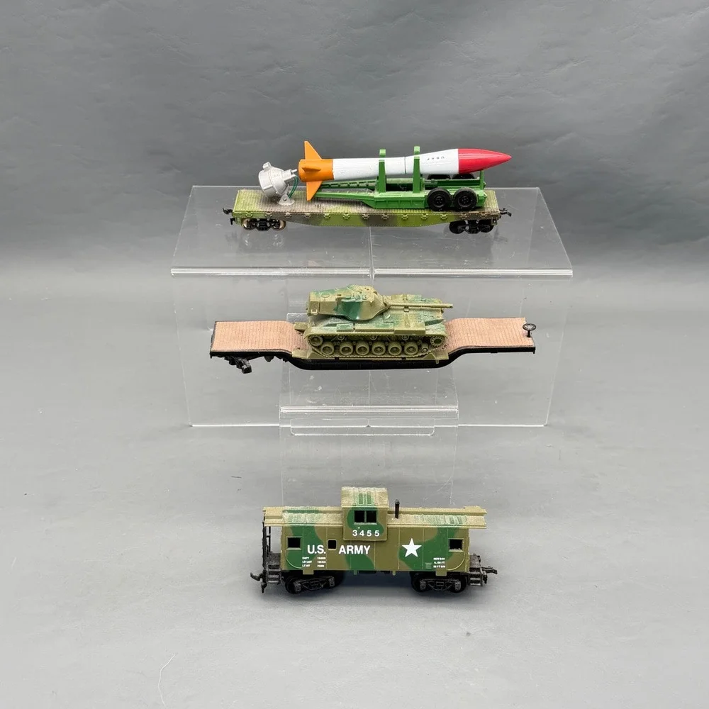 HO Scale US Army Military Train Lot Vintage Locomotive Flatcars Cannon Missile